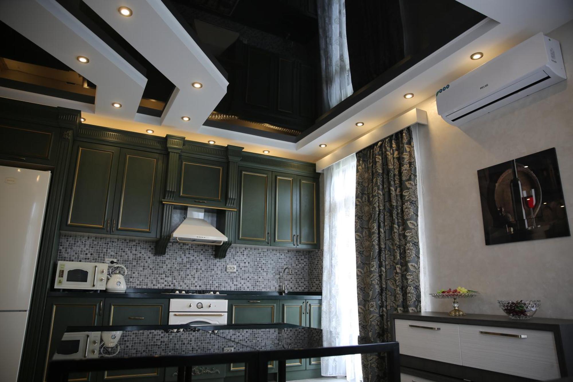 Villa Mariana Batumi Exterior photo